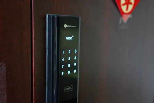 華為智選voc智能門鎖s 多種開鎖姿勢,出行更自由